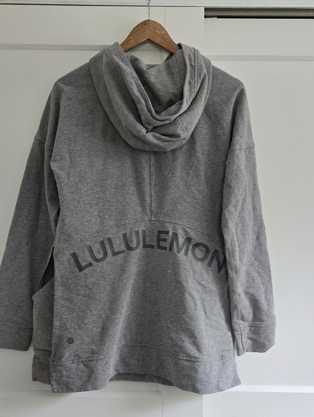 Lululemon Cut Above Hoodie Expression Womens Size 8 - Picture 2 of 12